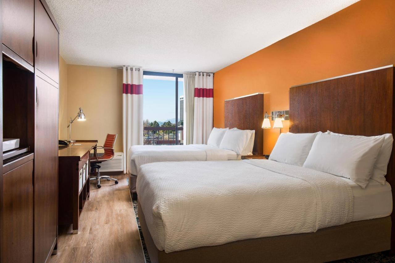Four Points By Sheraton - San Francisco Bay Bridge Hotel 3*