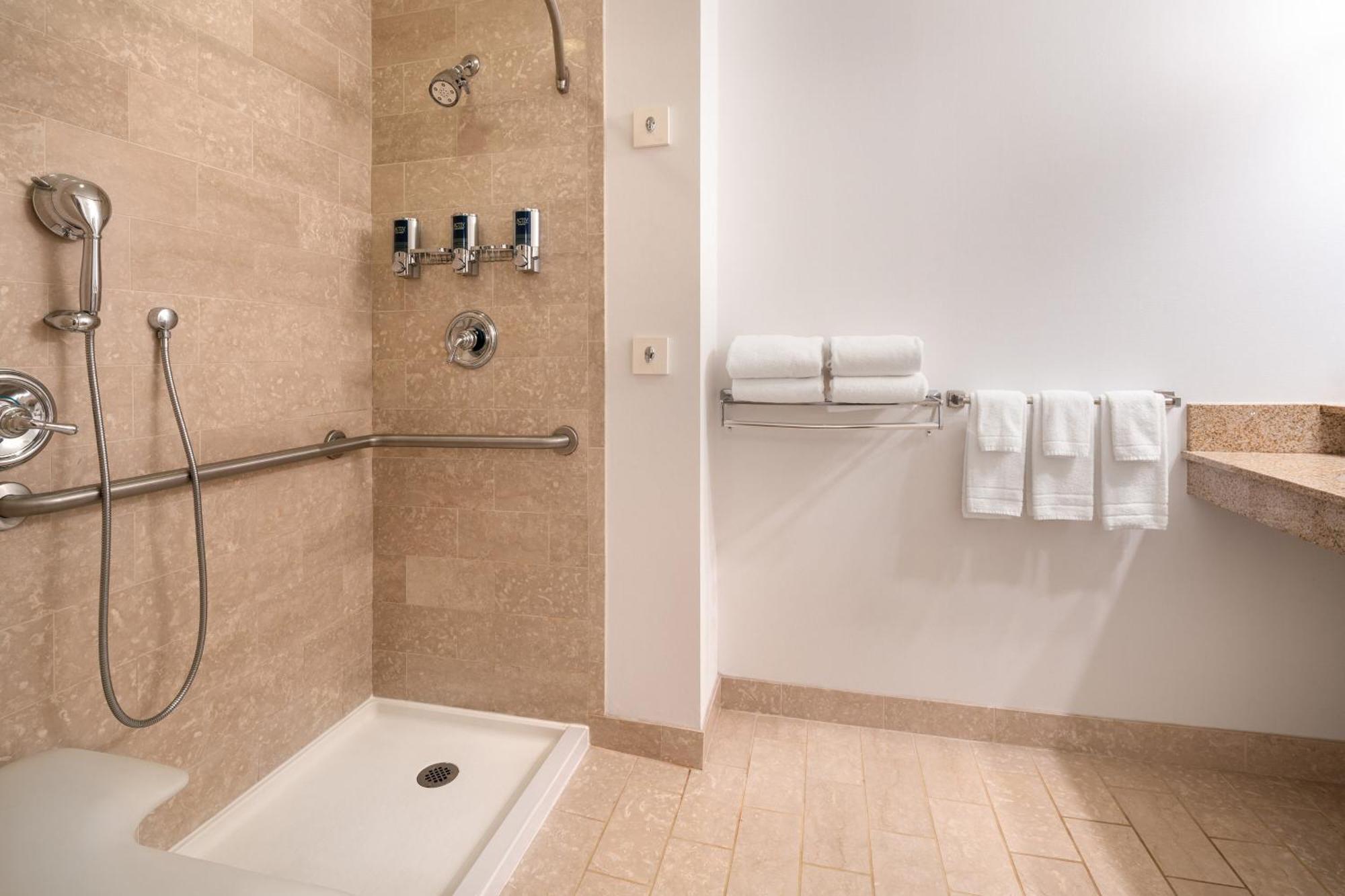 Hotel Four Points By Sheraton - San Francisco Bay Bridge 3*