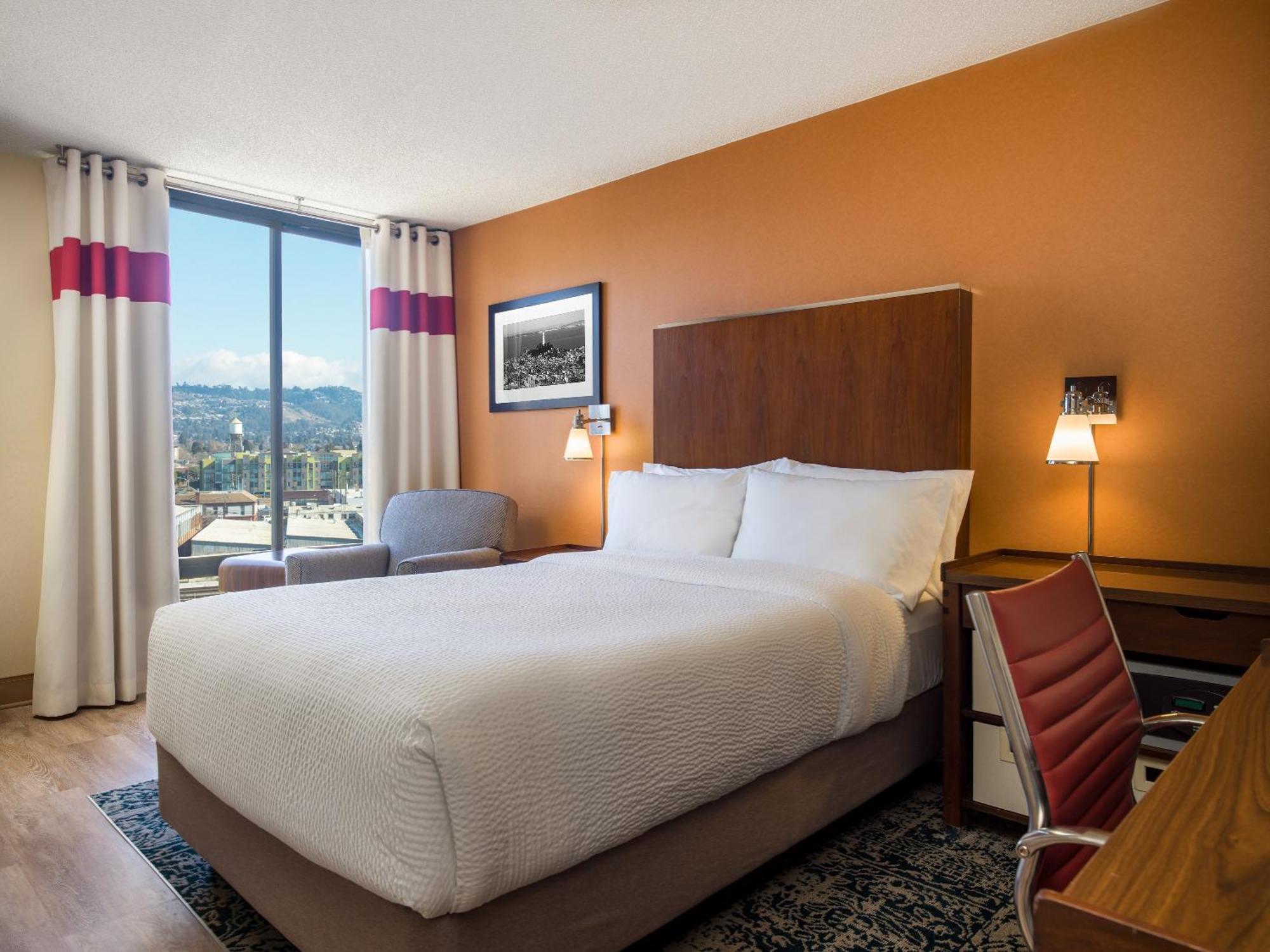 Four Points By Sheraton - San Francisco Bay Bridge Hotel