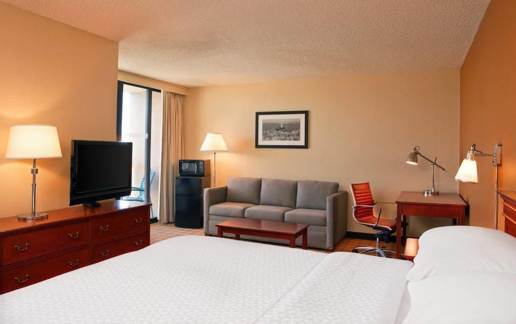 Four Points By Sheraton - San Francisco Bay Bridge Hotel Emeryville
