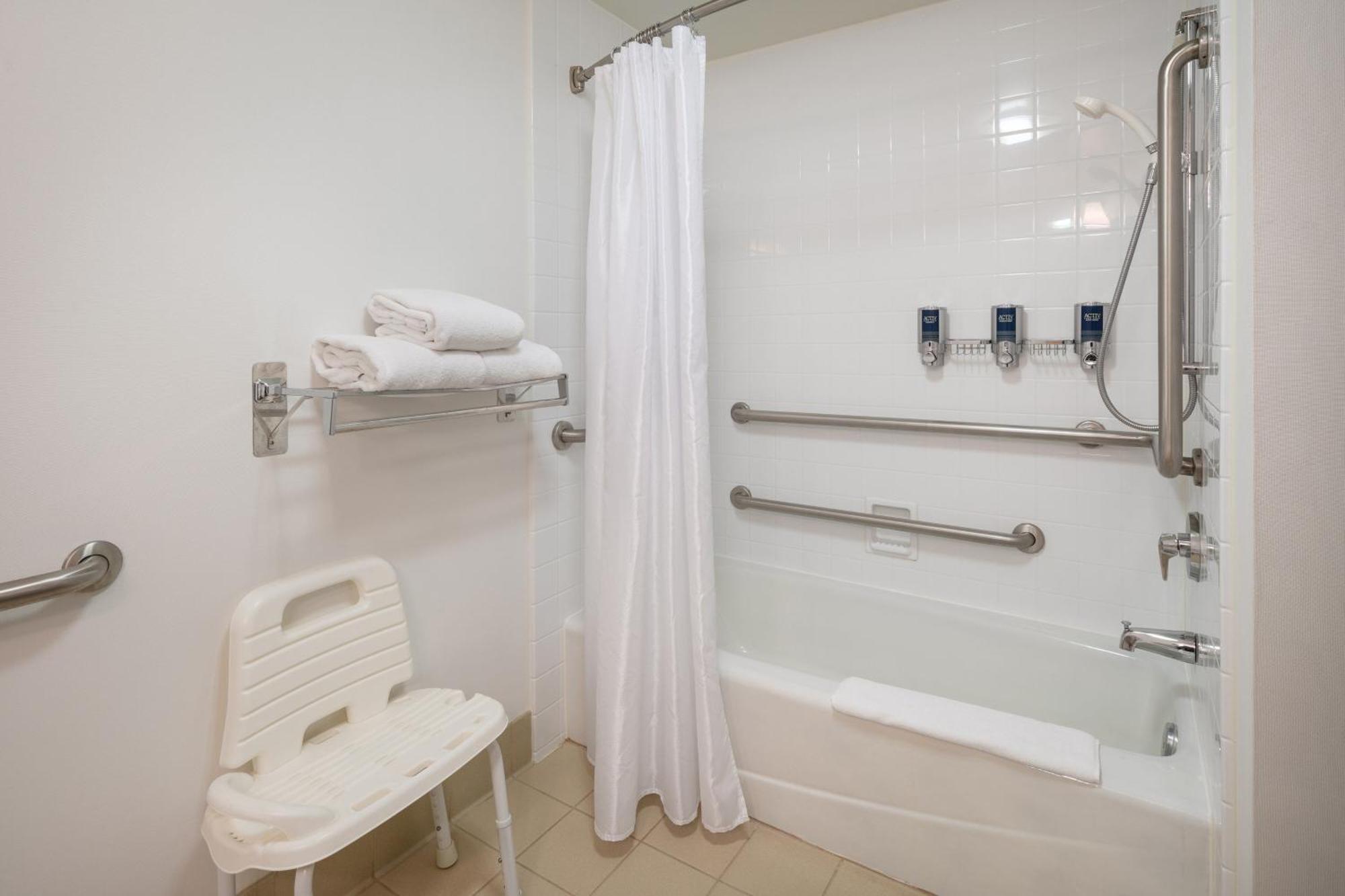 Four Points By Sheraton - San Francisco Bay Bridge Hotel Emeryville