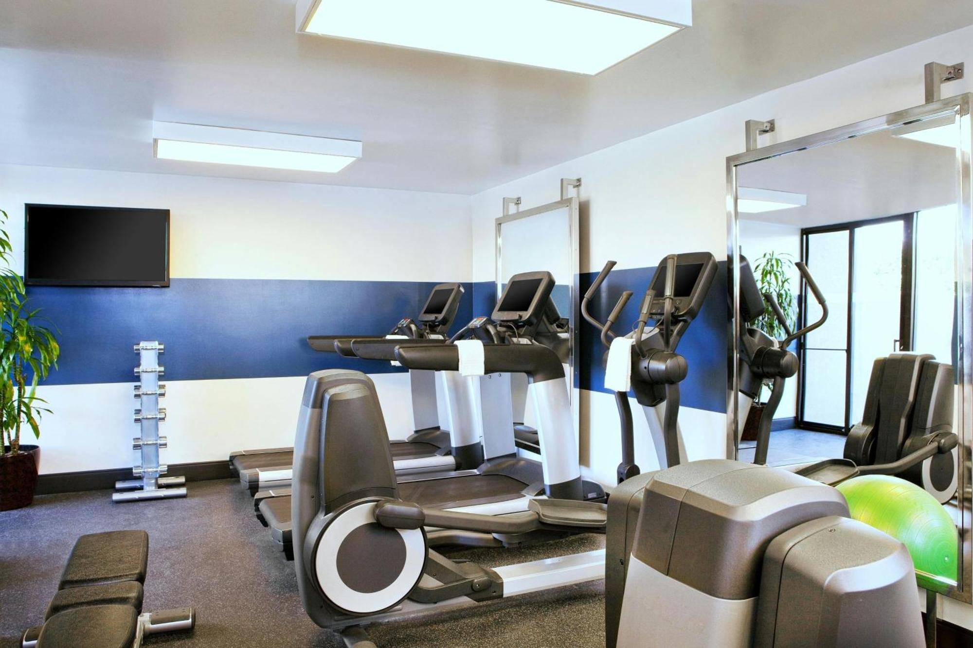 Hotel Four Points By Sheraton - San Francisco Bay Bridge 3*